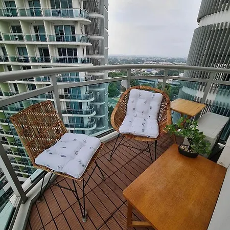 Holiday Escape Philippines Manila Exterior photo