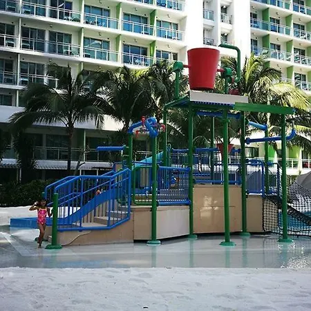 Holiday Escape Philippines Manila Exterior photo